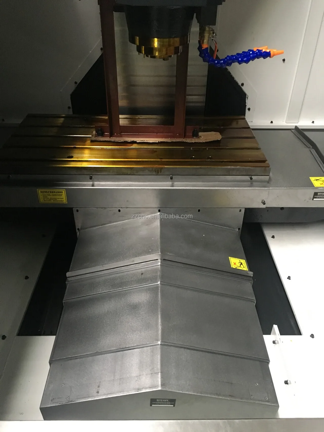 VMC850 Vertical Machining Center Siemens/FANUC system Good performance High accuracy