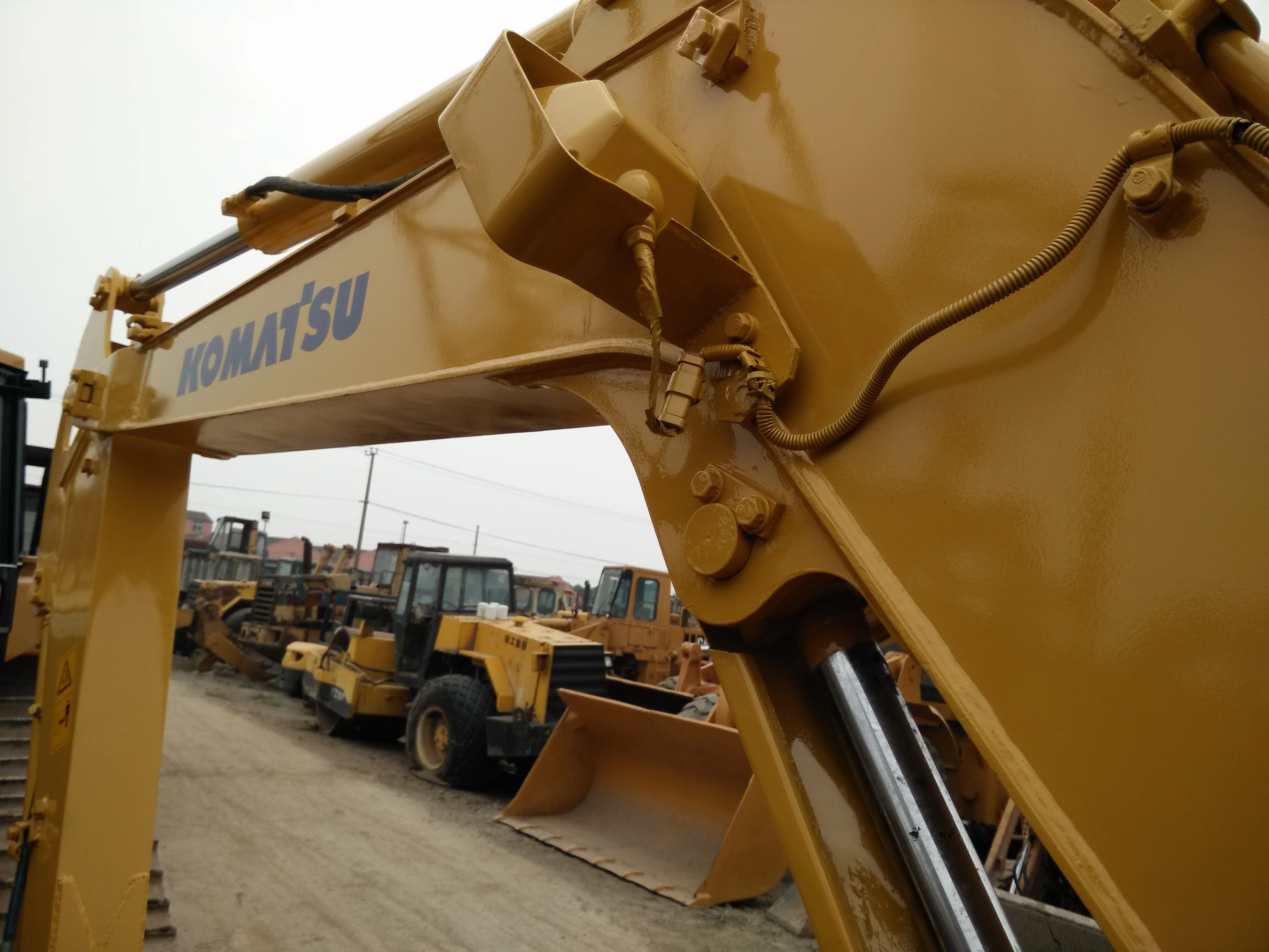 Used Japan Original 40ton Komatsu PC400-7 PC 30 40 55 60 70 78 90 110 120 130 200 220 300 hydraulic crawler excavator