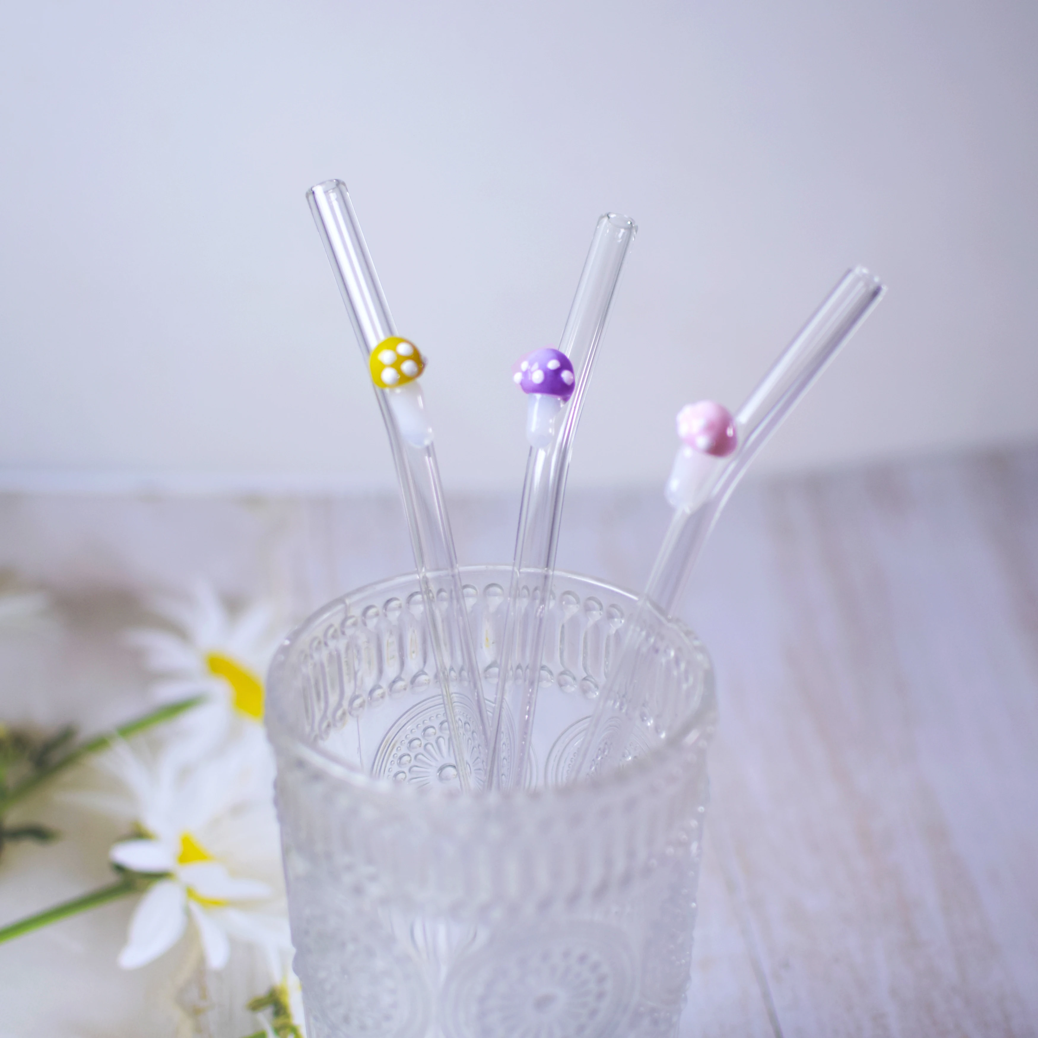 Handmade Mushroom Glass Straw with charms Milk and juice borosilicate glass transparent bent straw reusable