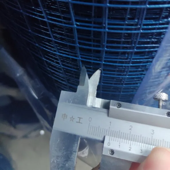 PVC coated green/Blue color chicken coop 1/2 inch mesh size welded wire mesh wholesale Price