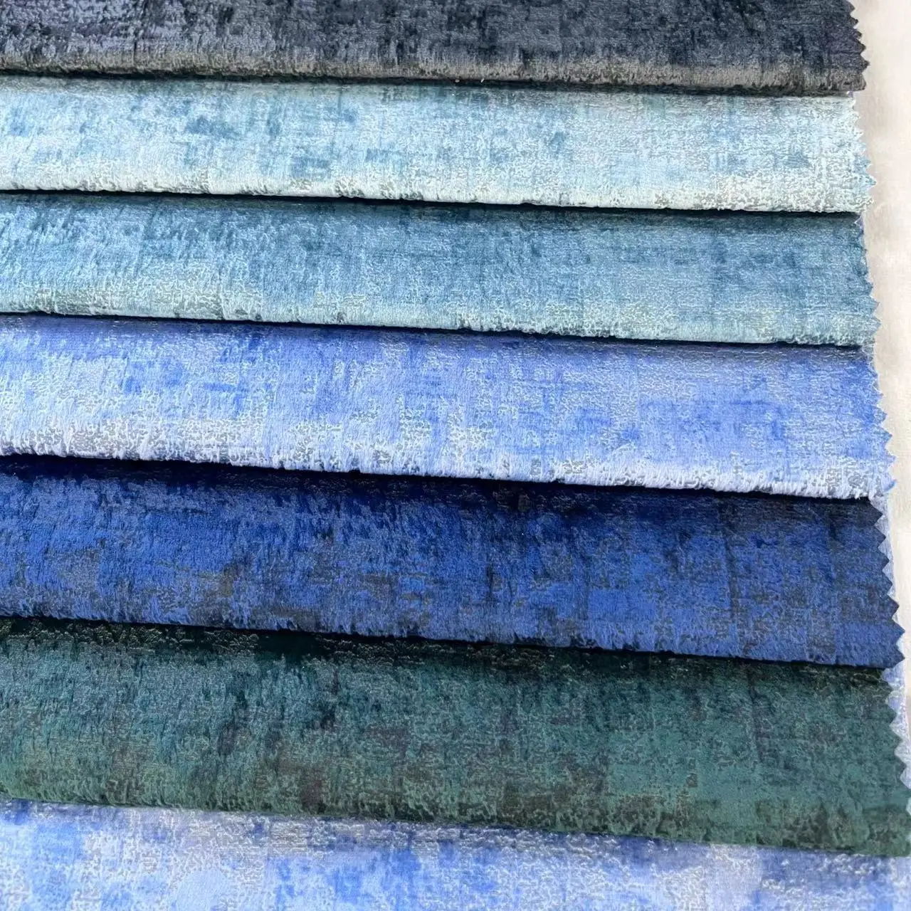 Wholesale Curtains Cloth Upholstery 100% polyester printing press velvet home textile fabric  for sofa pillow upholstery