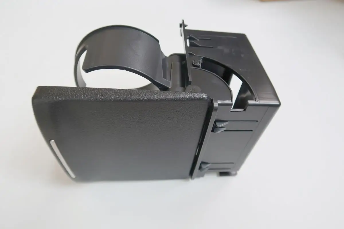 OEM 2005-2009 подстаканник для задней консоли Subaru черный Outback Legacy 66150AG01CJC