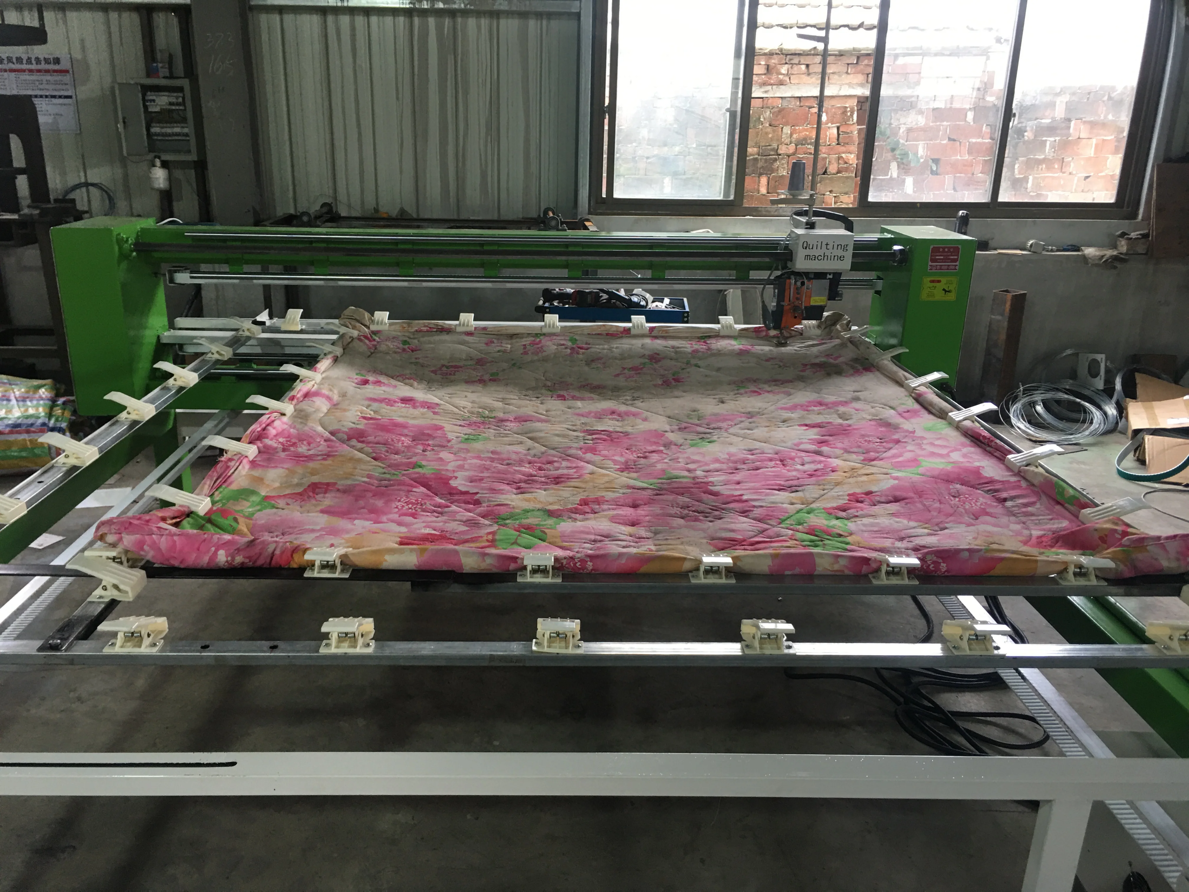 computerized single head long arm mattress quilt sewing quilting machine