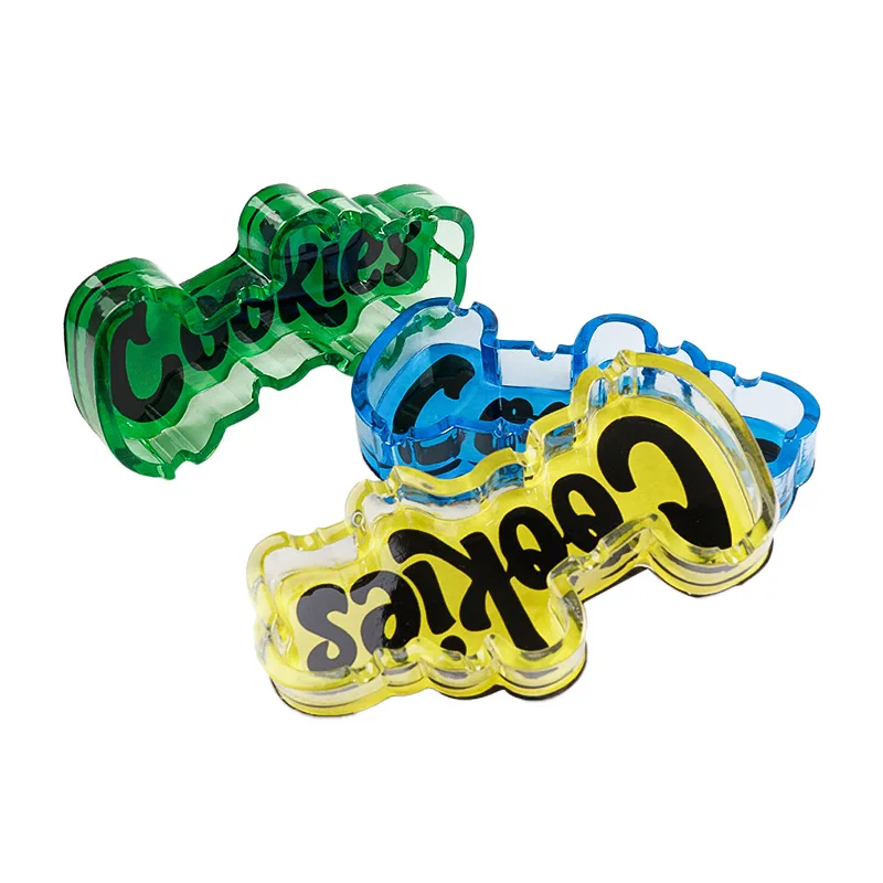 Portable Creative Hot Sell Led Resin Ashtray Glow in Dark Glass Ashtray With Lamp Plastic Car Ashtray