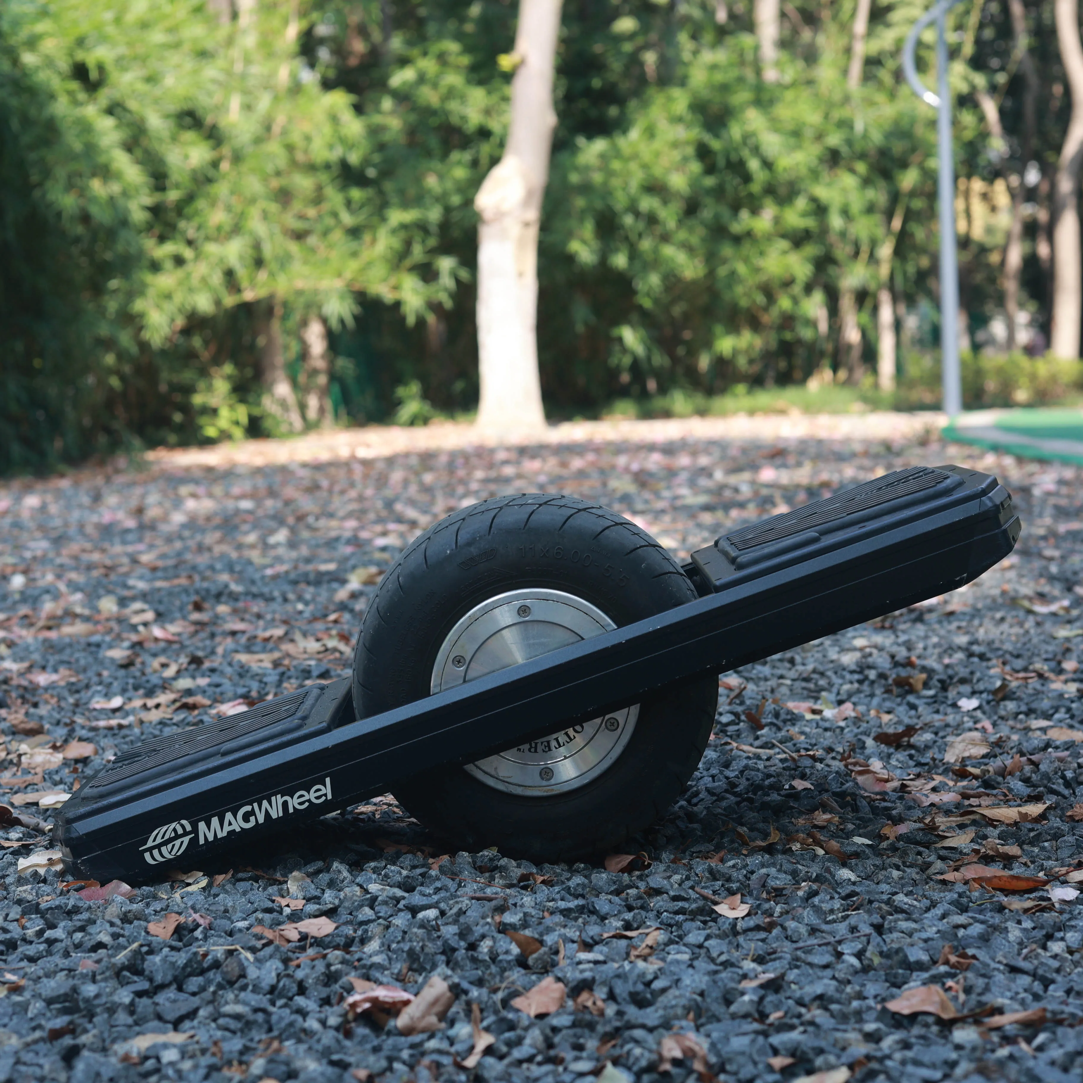 one wheel electric skateboard covering the shipping cost is 20 kg in stone can be used in coffee shop