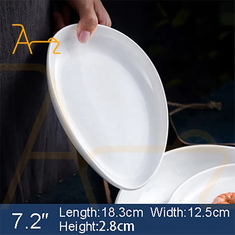 Wholesale Luxury Restaurant heart Shape White Porcelain Dinner Plate Tableware Wedding Flat Serving Plate Custom Plates Ceramic