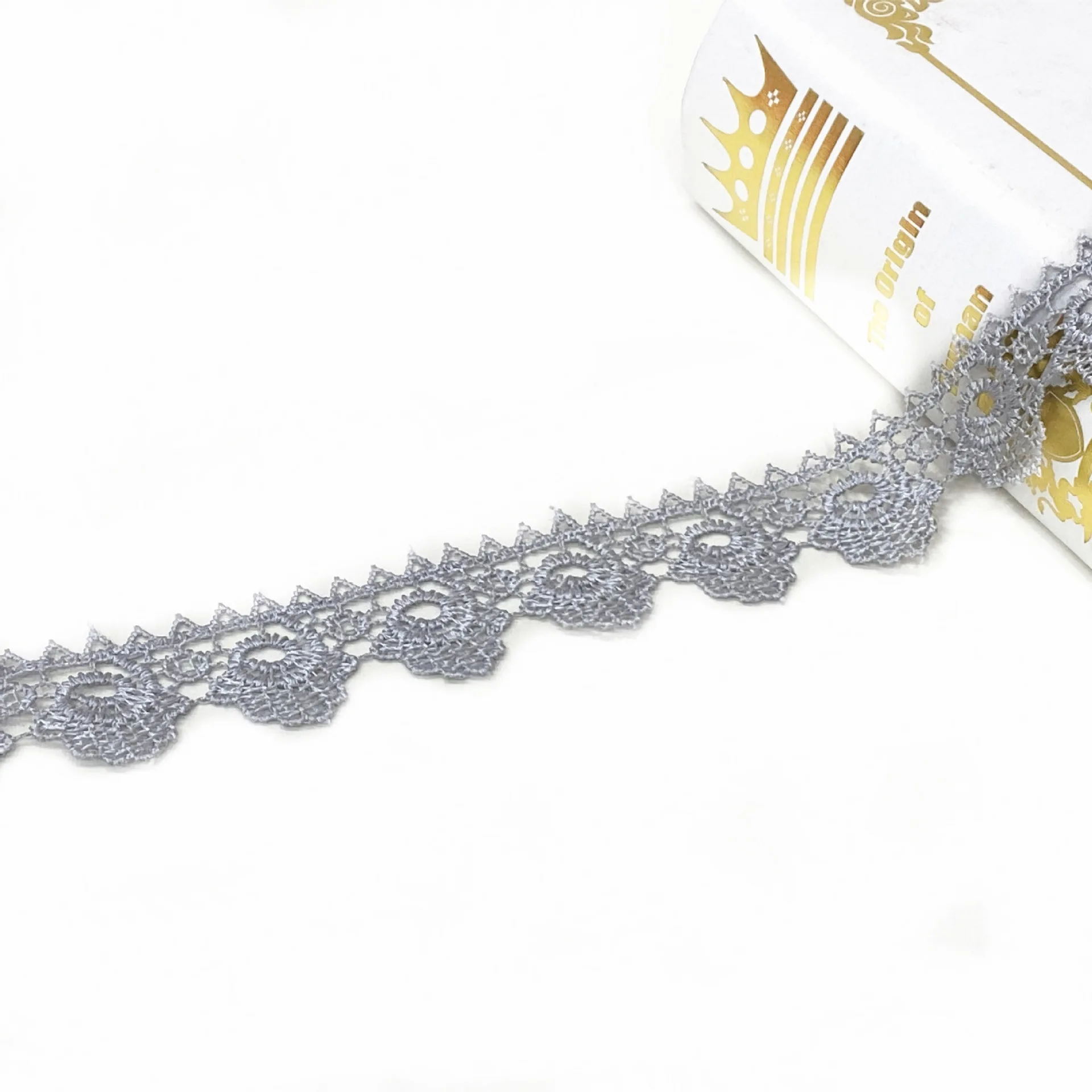 Solid Color Border Guipure Rope Lace Trim Polyester Embroidery Lace For Garment Cross Thread Design