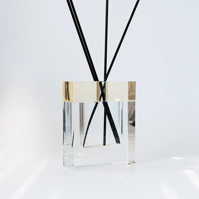 Wholesale Unique Design Lab Style Square Reed Diffuser Bottle Glass Bottle with Box