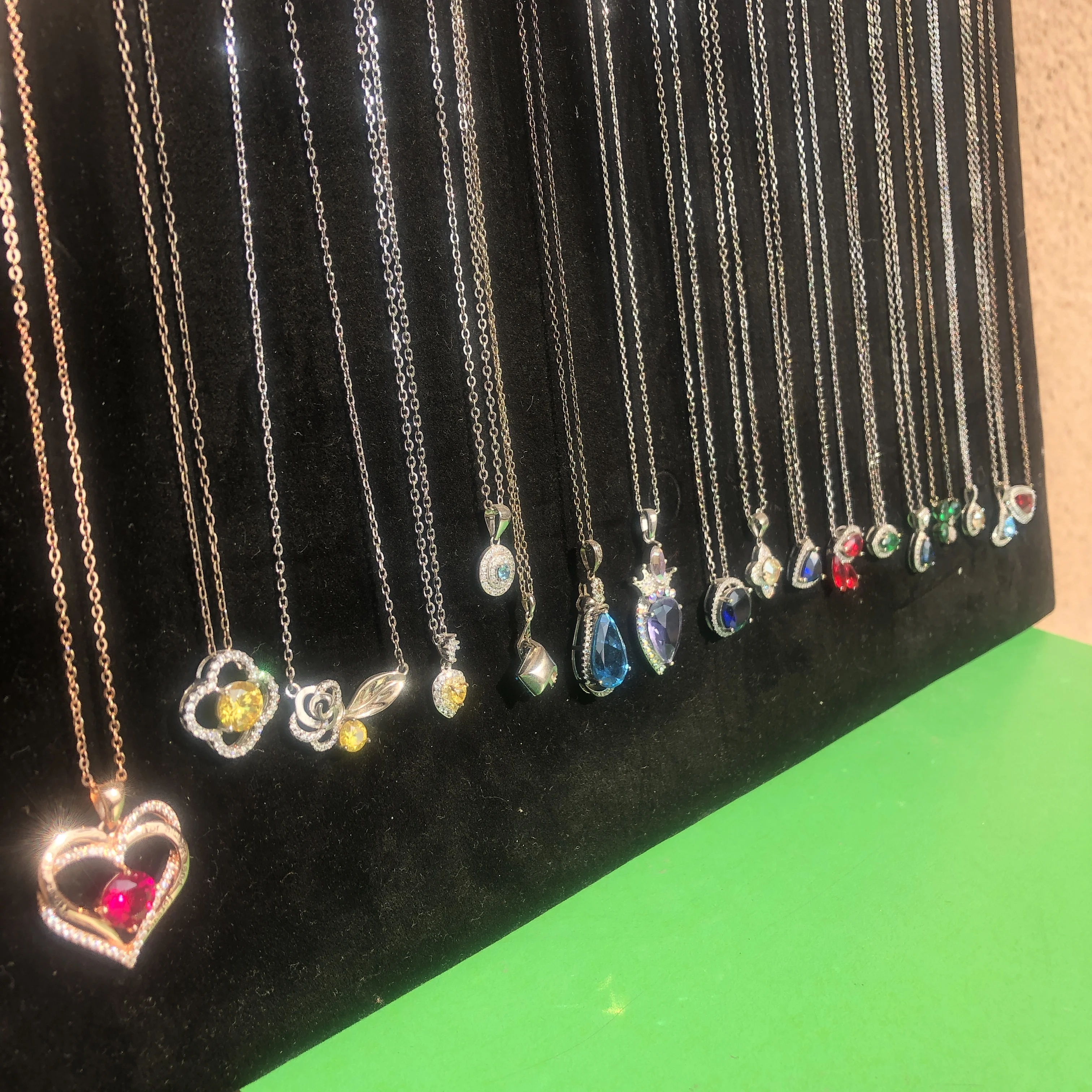 BTS Romantic Beauty Green Multi Color Birth Stone Power Necklace 925 Silver Nail insertion Pendant, Woman Necklaces Jewellery