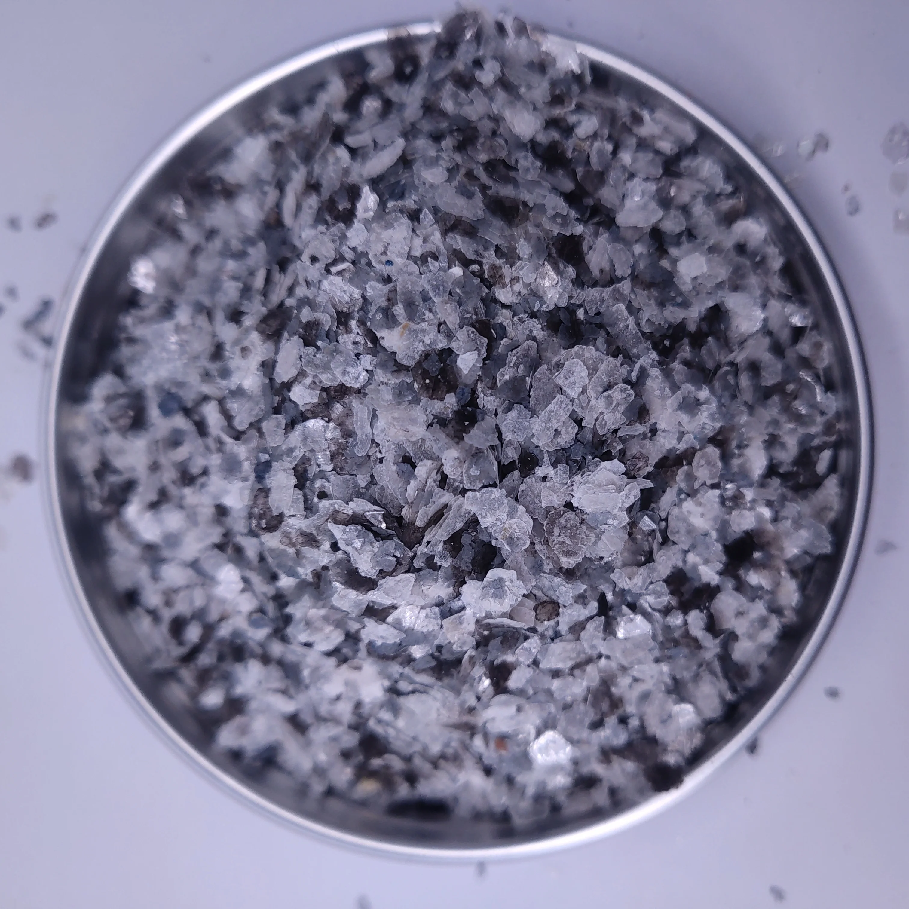 Made in China wholesale epoxy floor paint color chip colorful dyed mica