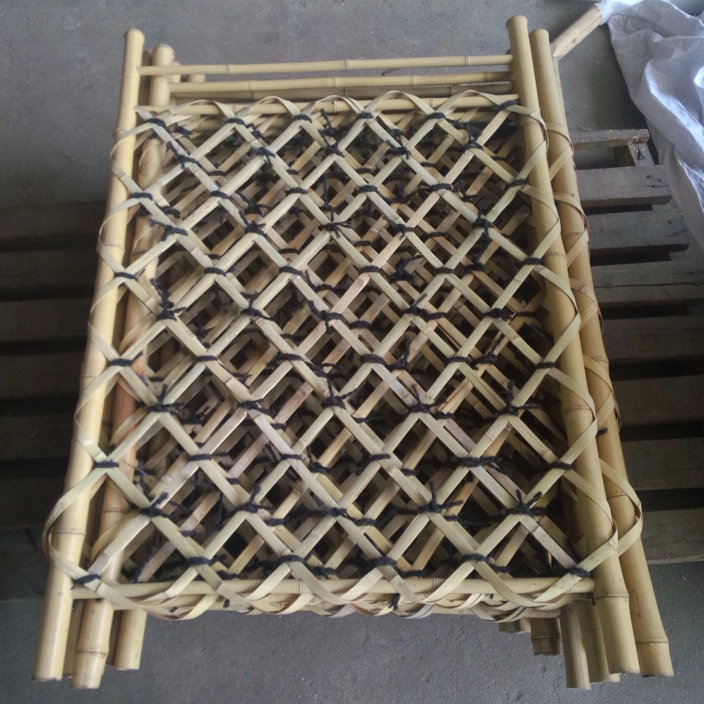 FD-161205 cheap natural bamboo screen split fence