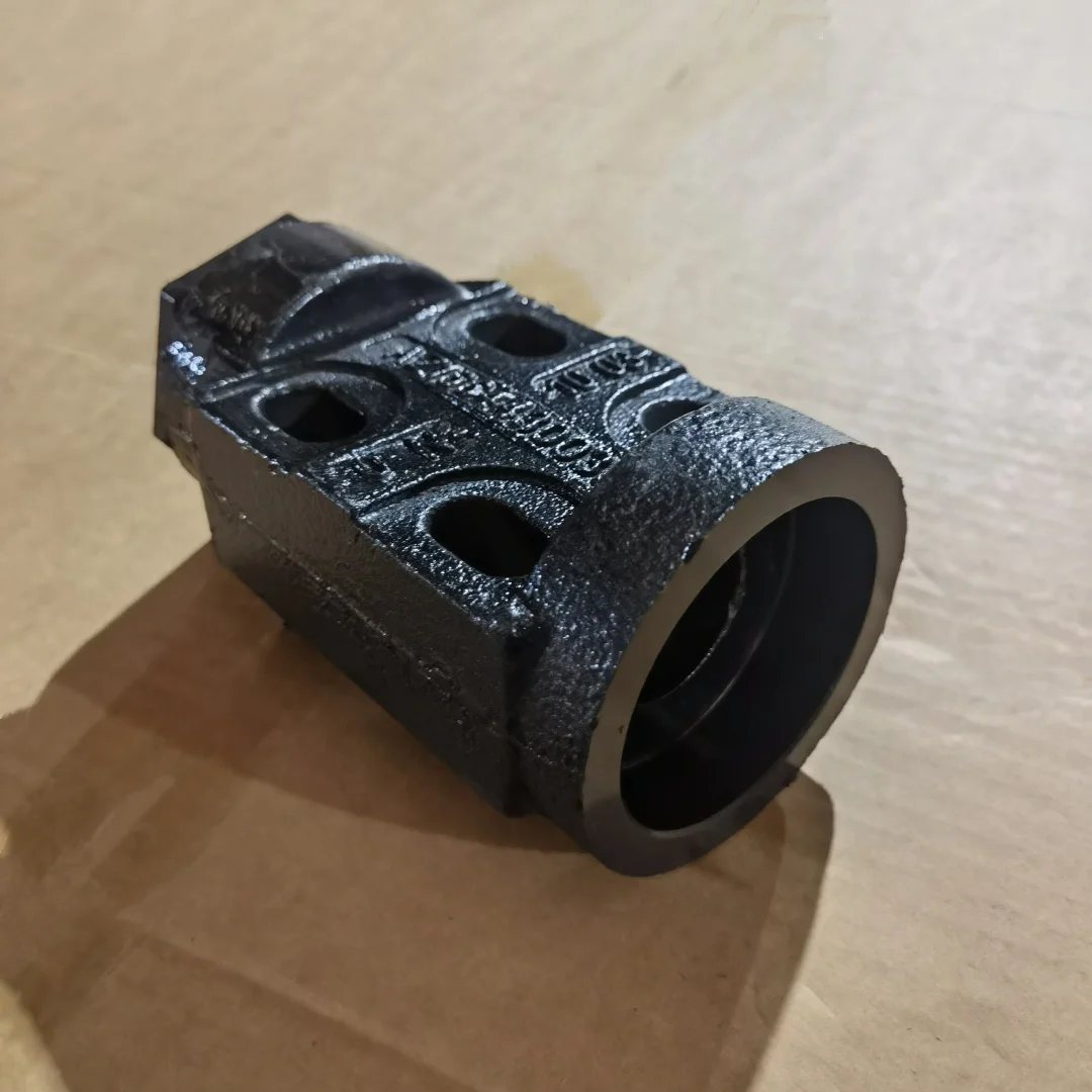 Original Factory SINOTRUK HOWO Shacman High Quality Truck Parts Turn the shaft bracket AZ1664430038