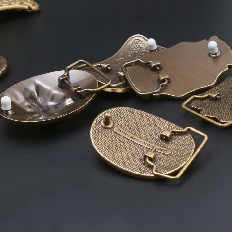 Factory wholesale inner width 40mm solid brass 3D embossed 16 designs western name plate belt buckle