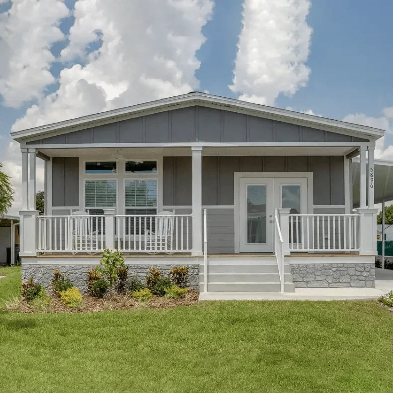 Luxury Portable Prefabricated Completed Modern Prefab Residential Homes Style Living  Mobile Light Steel House Building Office