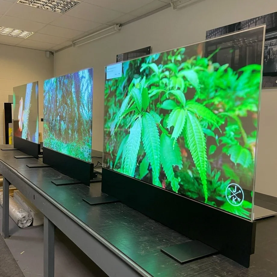 Android 55 Inch Transparent OLED Displays and Transparent Interactive Smart OLED Touch Display Screens