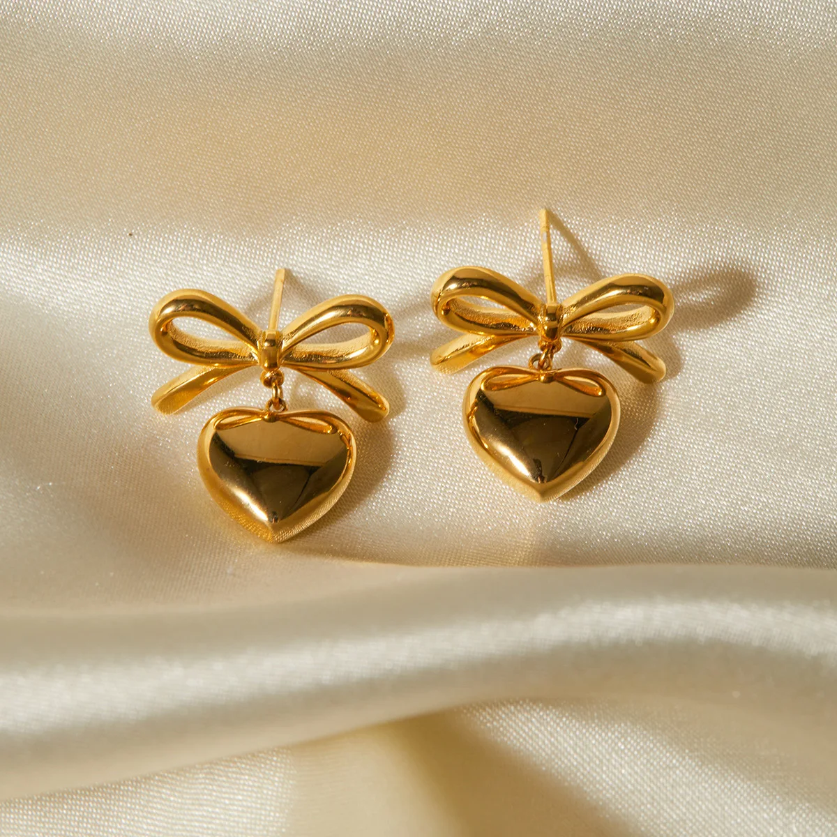 YWXS jewelry Elegance popular charm Stainless steel new bow heart-shaped loves earrings for women jewelry wholesale