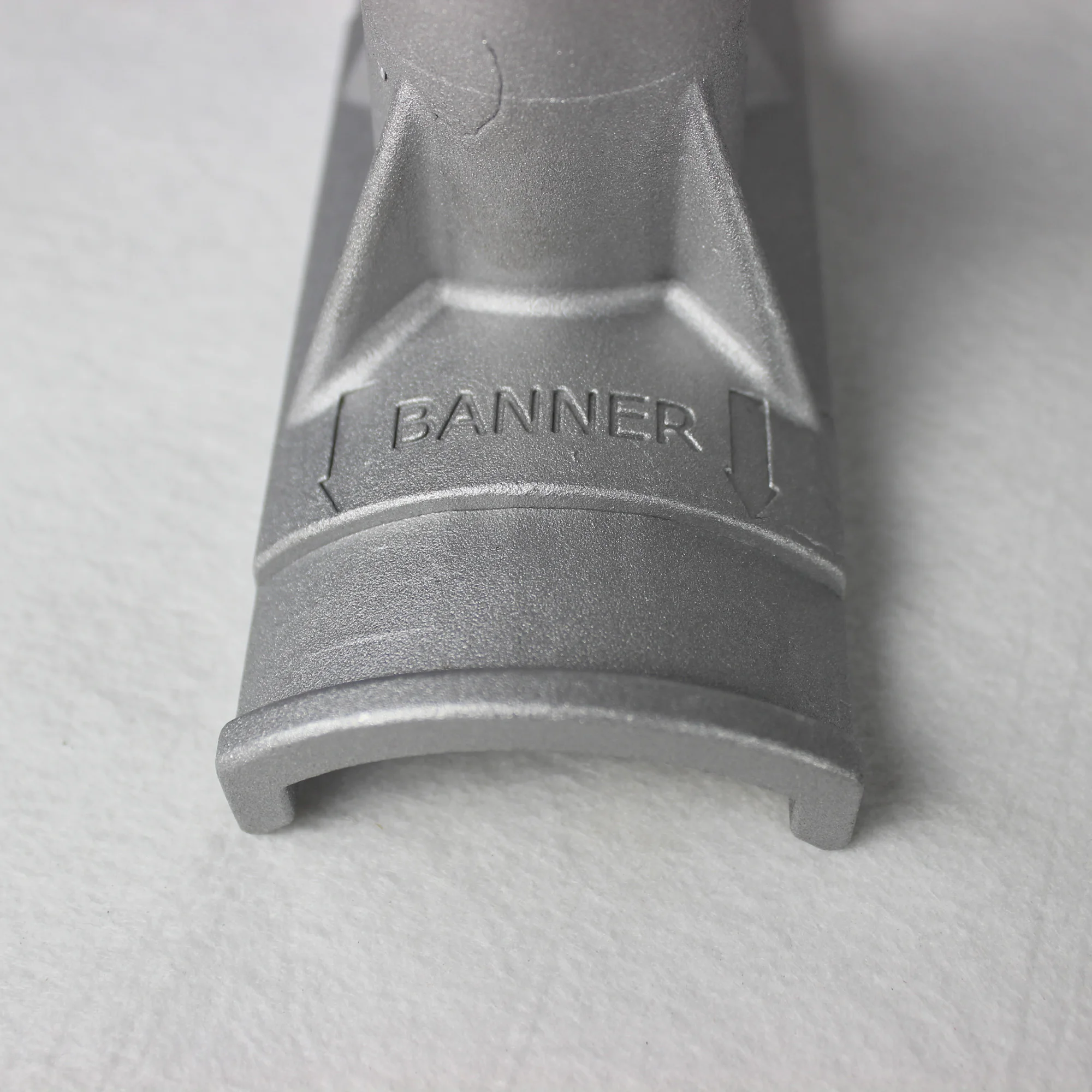 street lamppost banner bracket