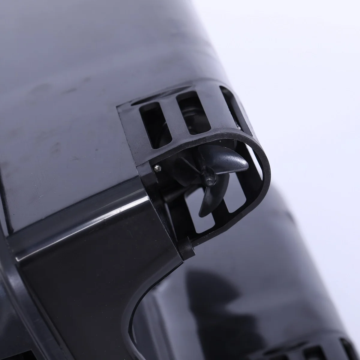 Best Selling 500 Meters Remote Control Double Hoppers GPS Rc Fishing Bait Boats