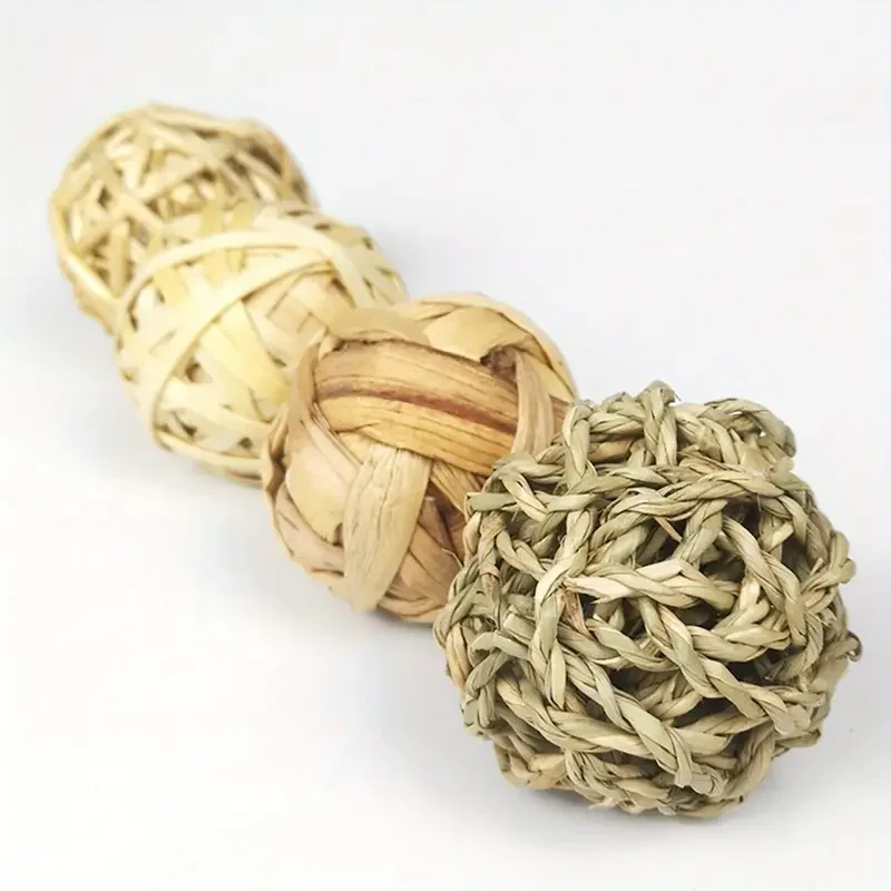 Chewing Braided Ball Toys Guinea Pig Rabbit Hamster Small Animal Play Interactive Chew Toy Natural Grass Ball Fun Small Pet Toy