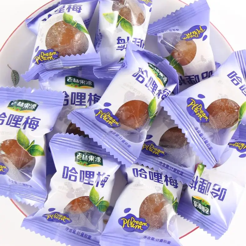 Конкурентоспособная цена, объемный элегантный внешний вид, упакованный китайский сладкий предварительно просушенный чернослив для фруктов сливы