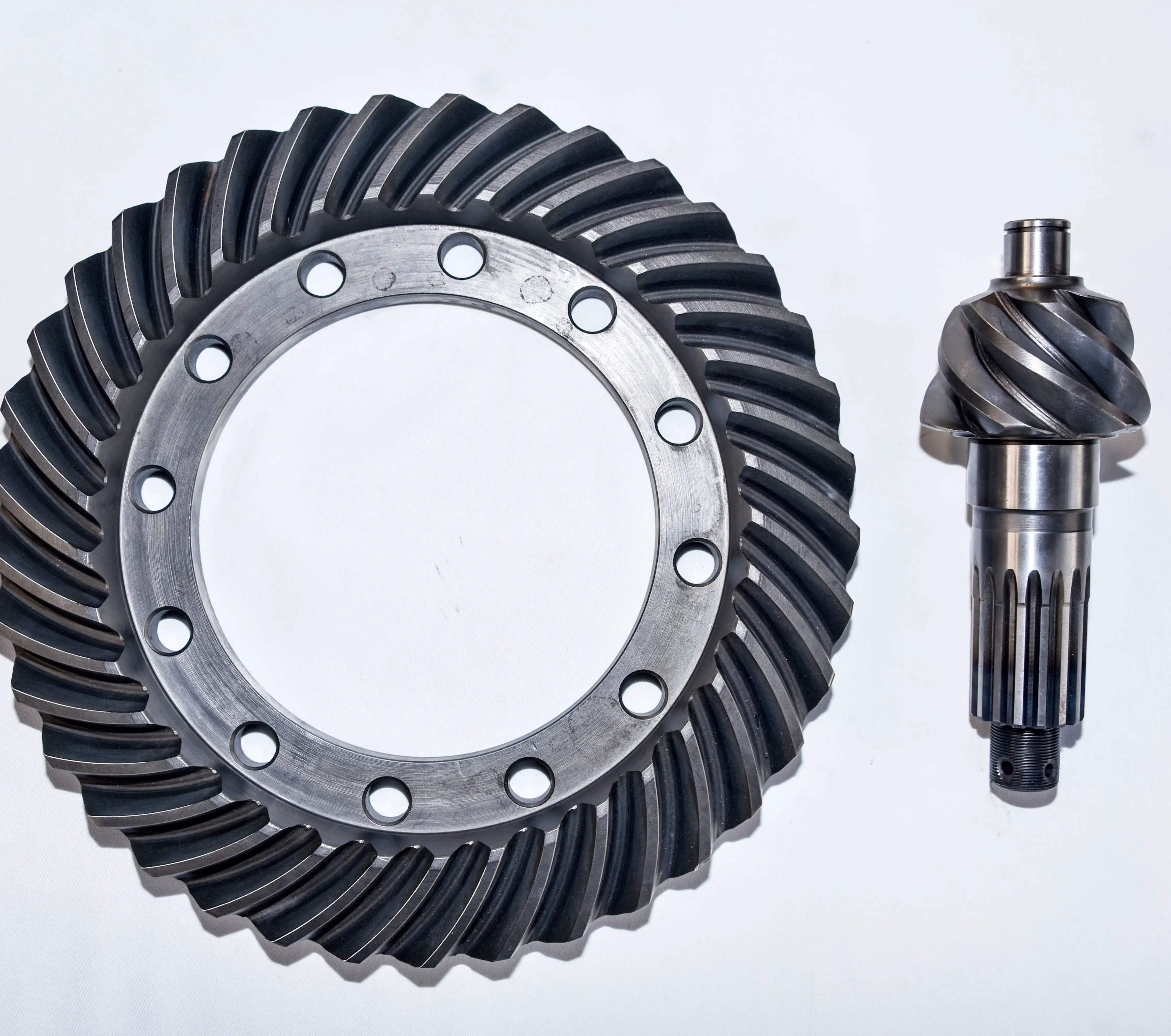 MC803532 for MITSUBISHI with 8*37 bevel gear crown wheel pinion gear