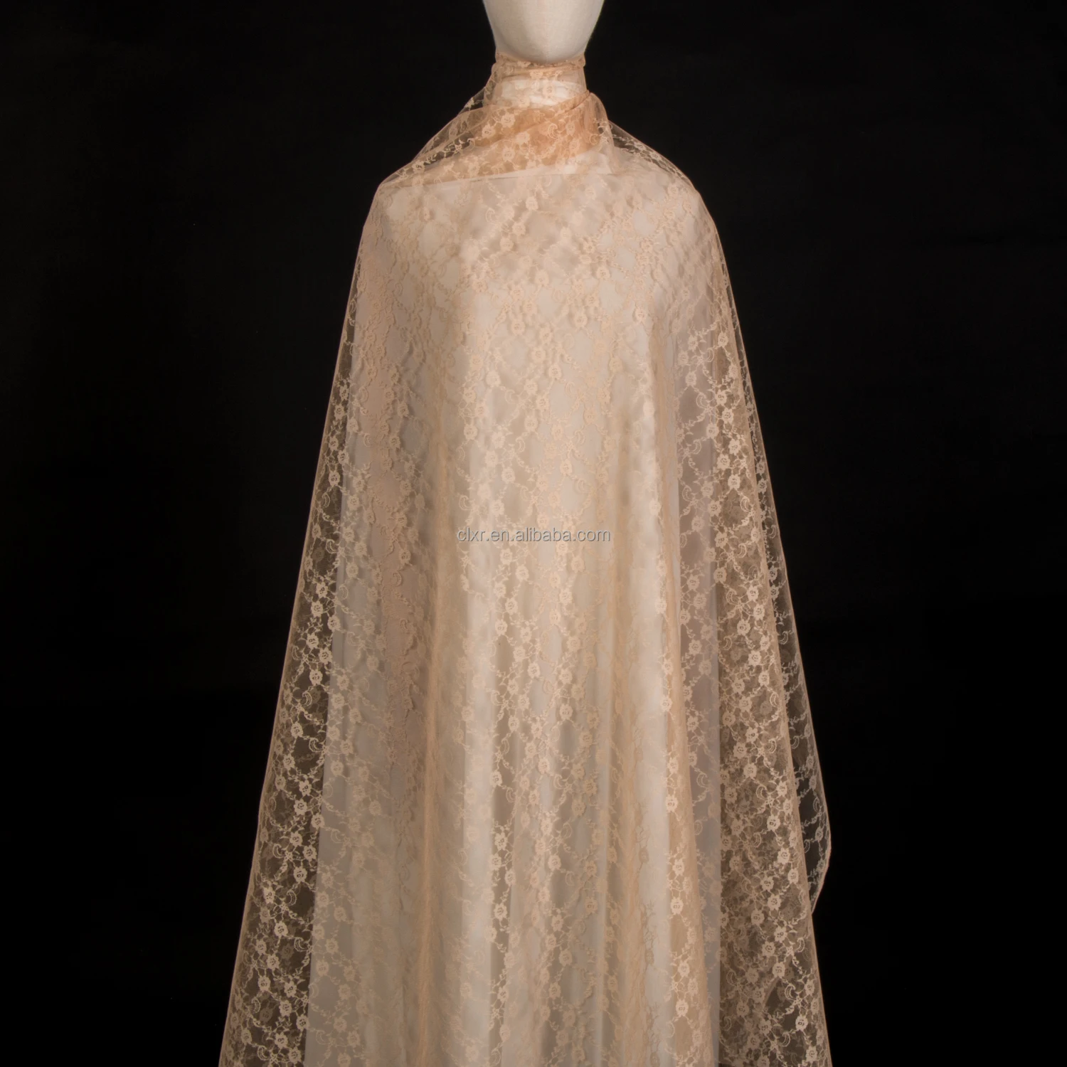 Excellent Quality Embroidered Flower Knitted Polyester 3d Hard Tulle Mesh