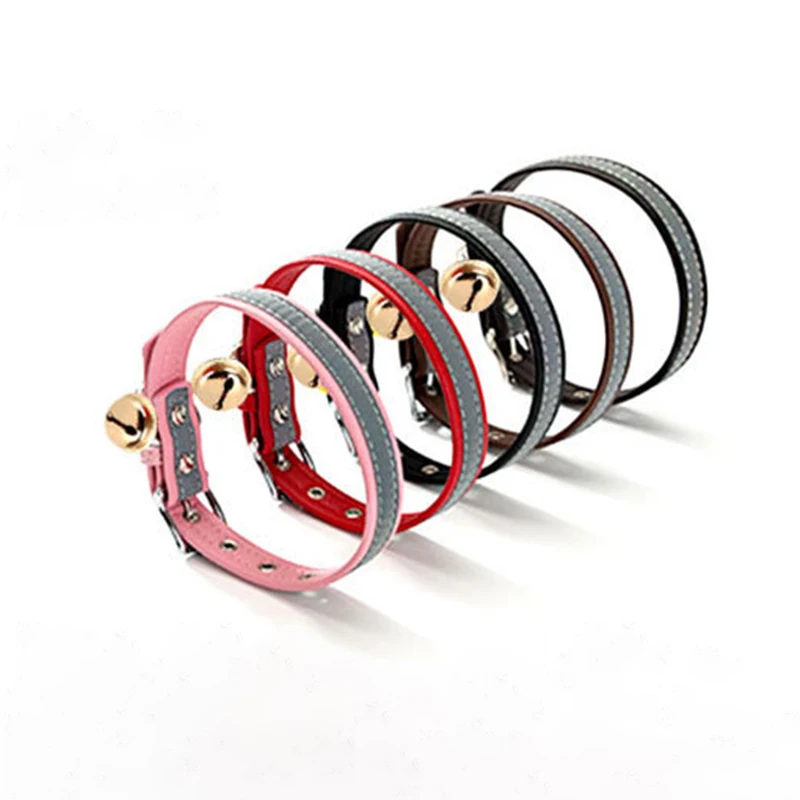 Walk in Style and Safety with Hipidog Reflective Pet Collar: Ideal for Evening Strolls with Your Beloved Dogs and Cats