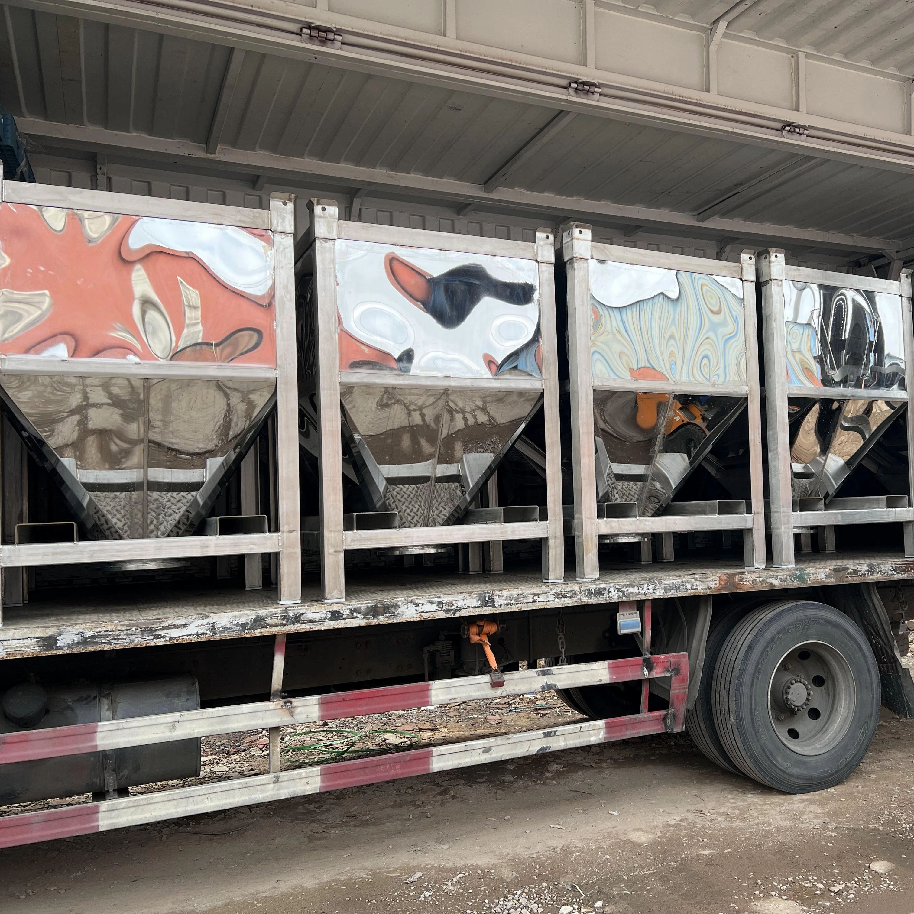 Бак IBC для оборудования для хранения химикатов, резервуары из нержавеющей стали, производство 1000 л, поддержка на заказ