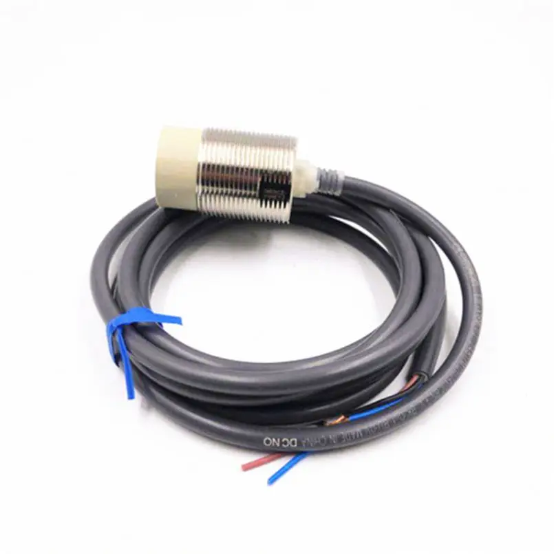 E2E-X2F1-R-Z 2M proximity switch