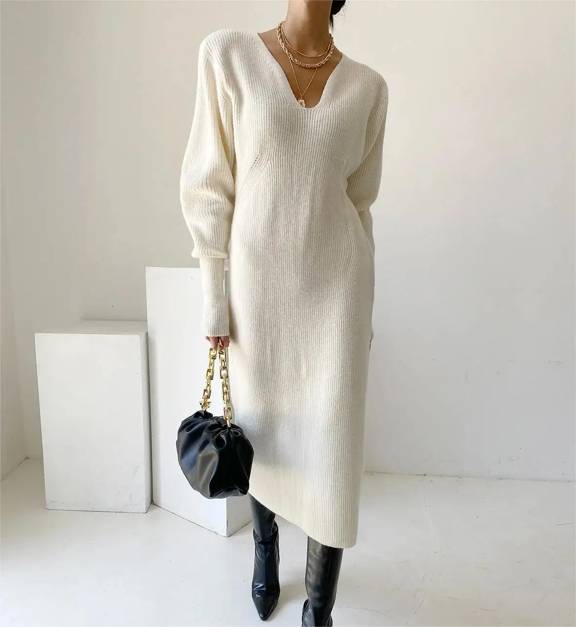 Supplier Custom Long Sleeve Sweater Dress Plus Size Luxury High Waist Fitted V Neck Ribbed Knit Sweater Dress For Women