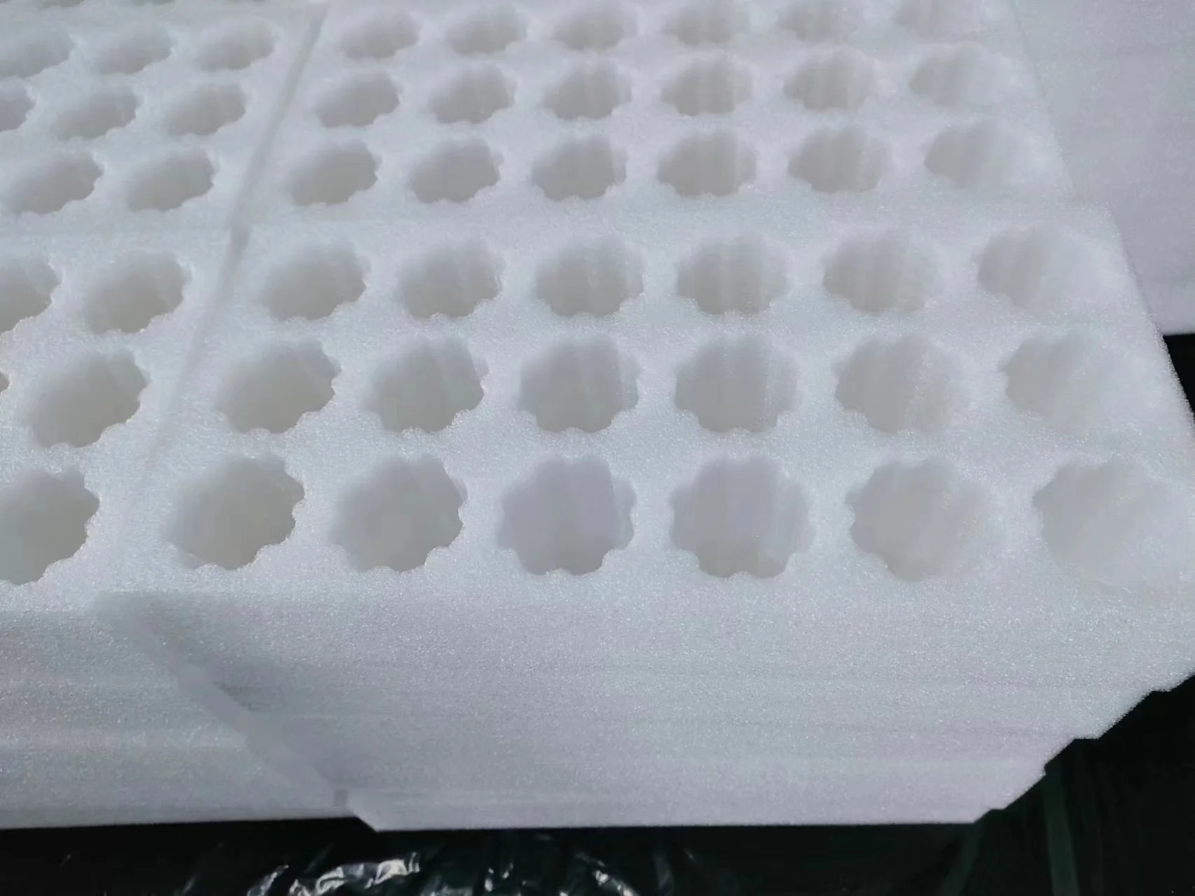 high quality epe foam for sale cut shape quail egg tray for sale packing box noodles Insert foam pouches Packaging protection