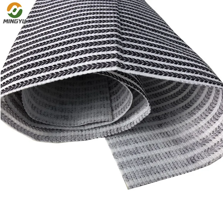 Мужской костюм с двумя точками 40 г/кв.