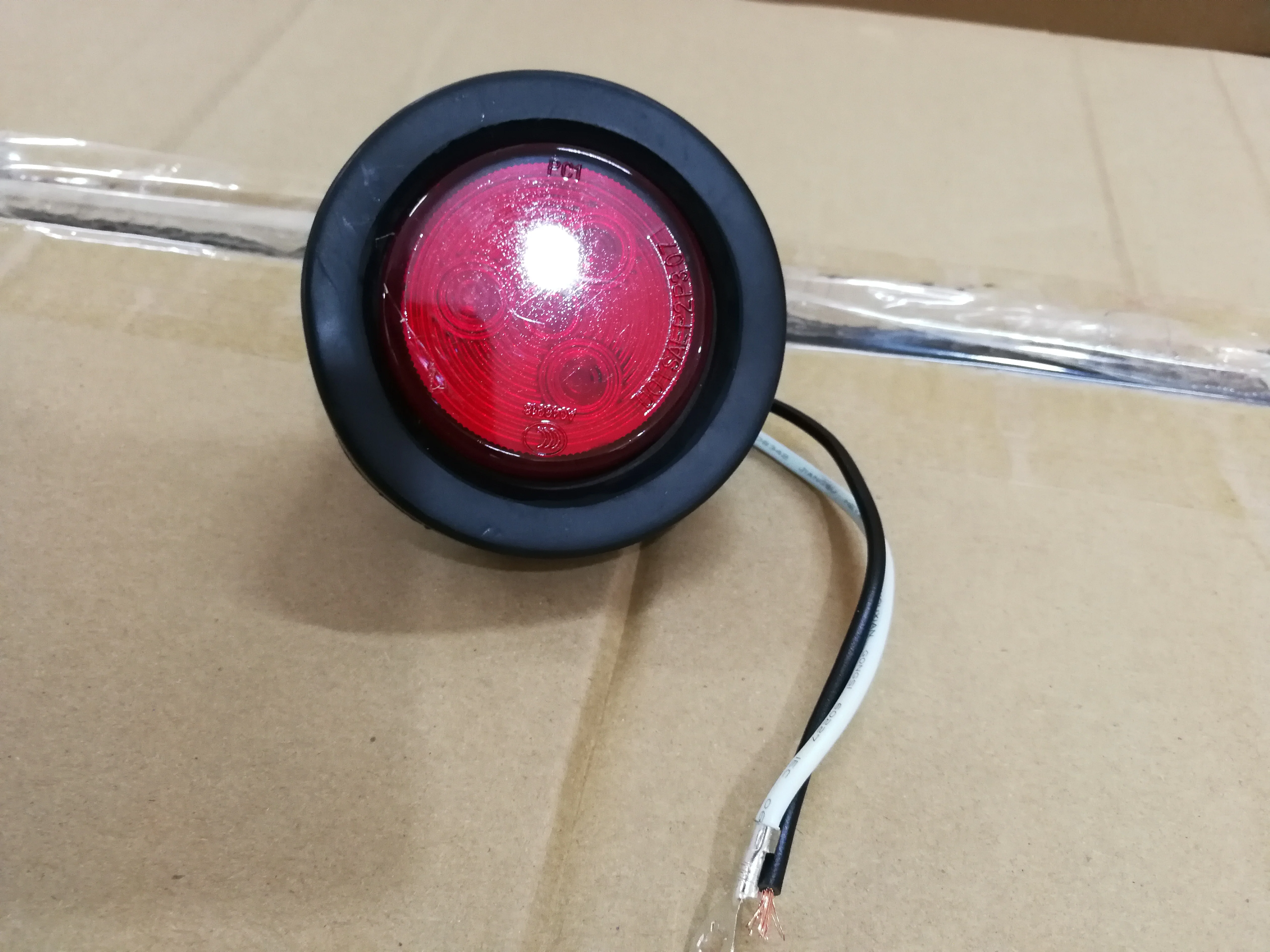 Bus LED marker lamp dia 70 tail trailer lamp  HC-T-5401