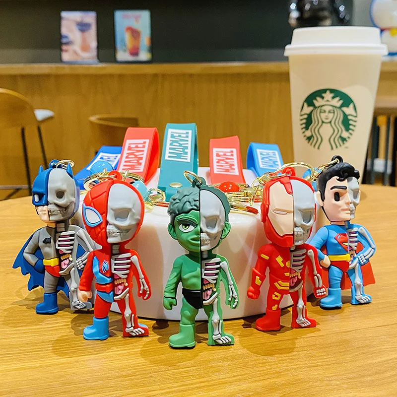 Latest 3D promotion gifts semi-anatomical super hero Hulk Bat man Super Spider man iron man keychain PVC Plastic Key chains