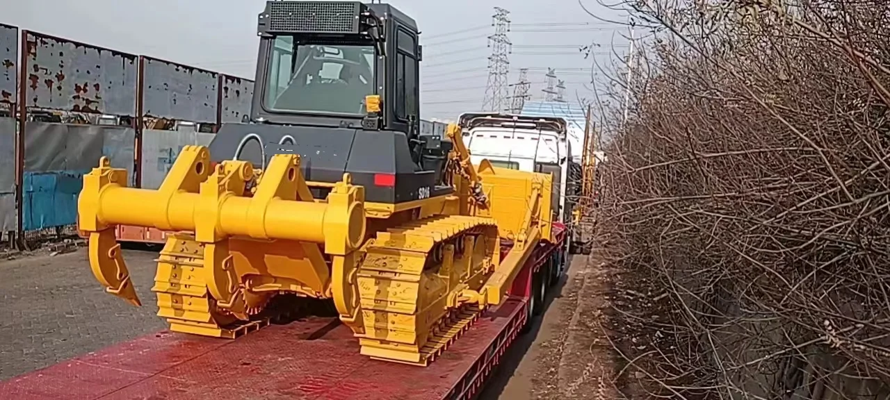 Bulldozer Machine 160HP Crawler Bulldozer SD16 Steering Clutch Bulldozer Semi-U Blade