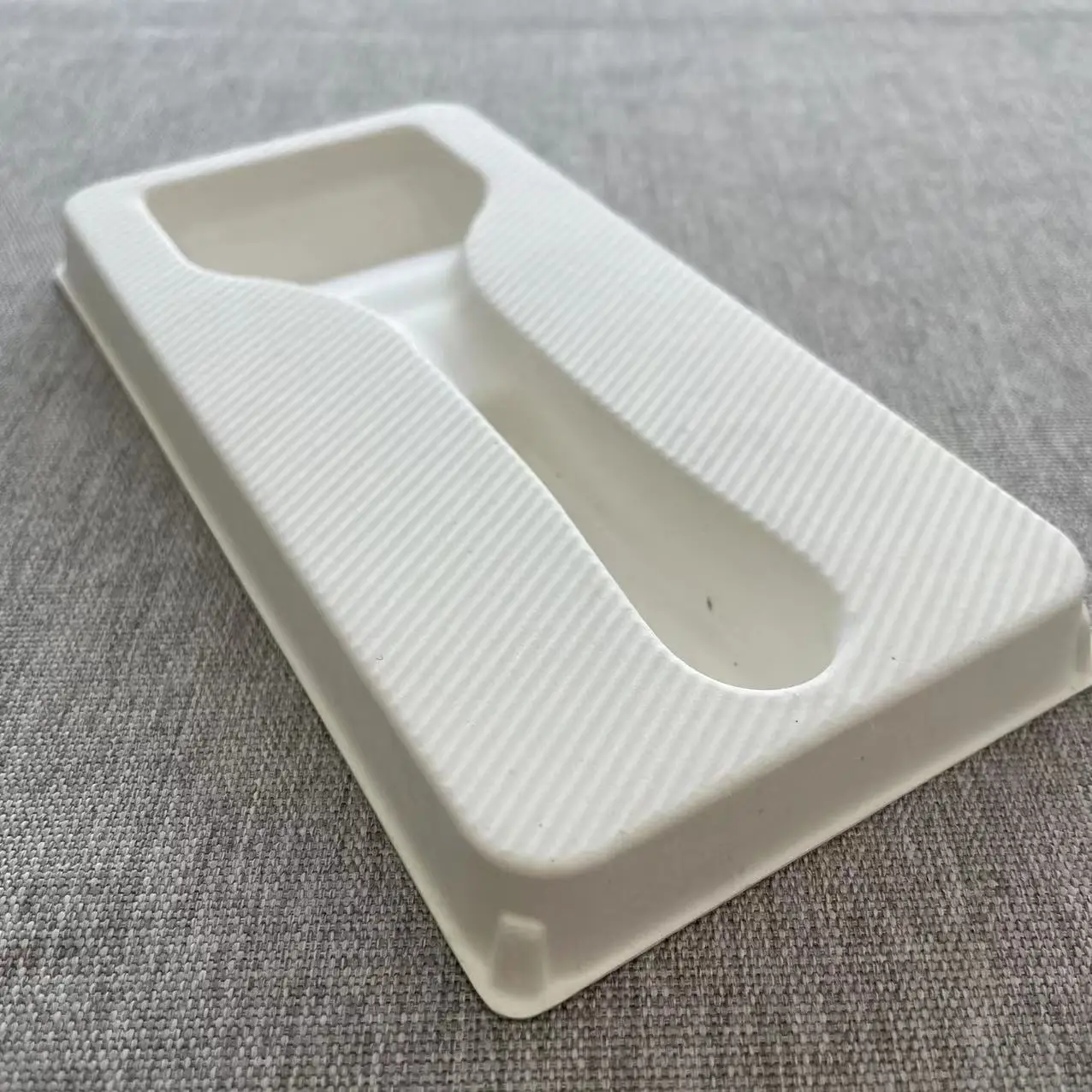 Wholesale Customized Eco-Friendly Biodegradable Wet Press Insert Molded Paper Pulp Inlay Tray Packaging