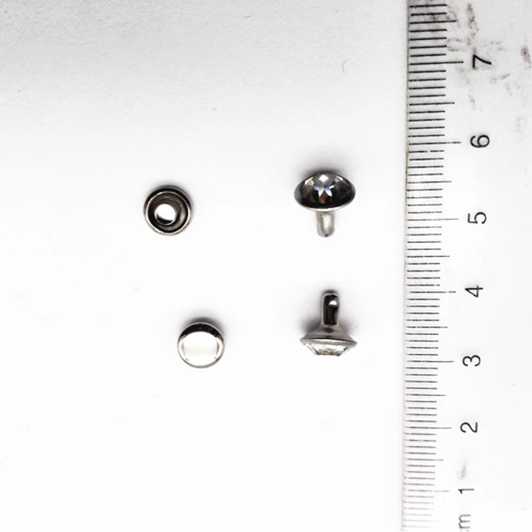
Various Good Quality Custom Garment Rhinestone Rivet Closed End Buttons For Clothes 