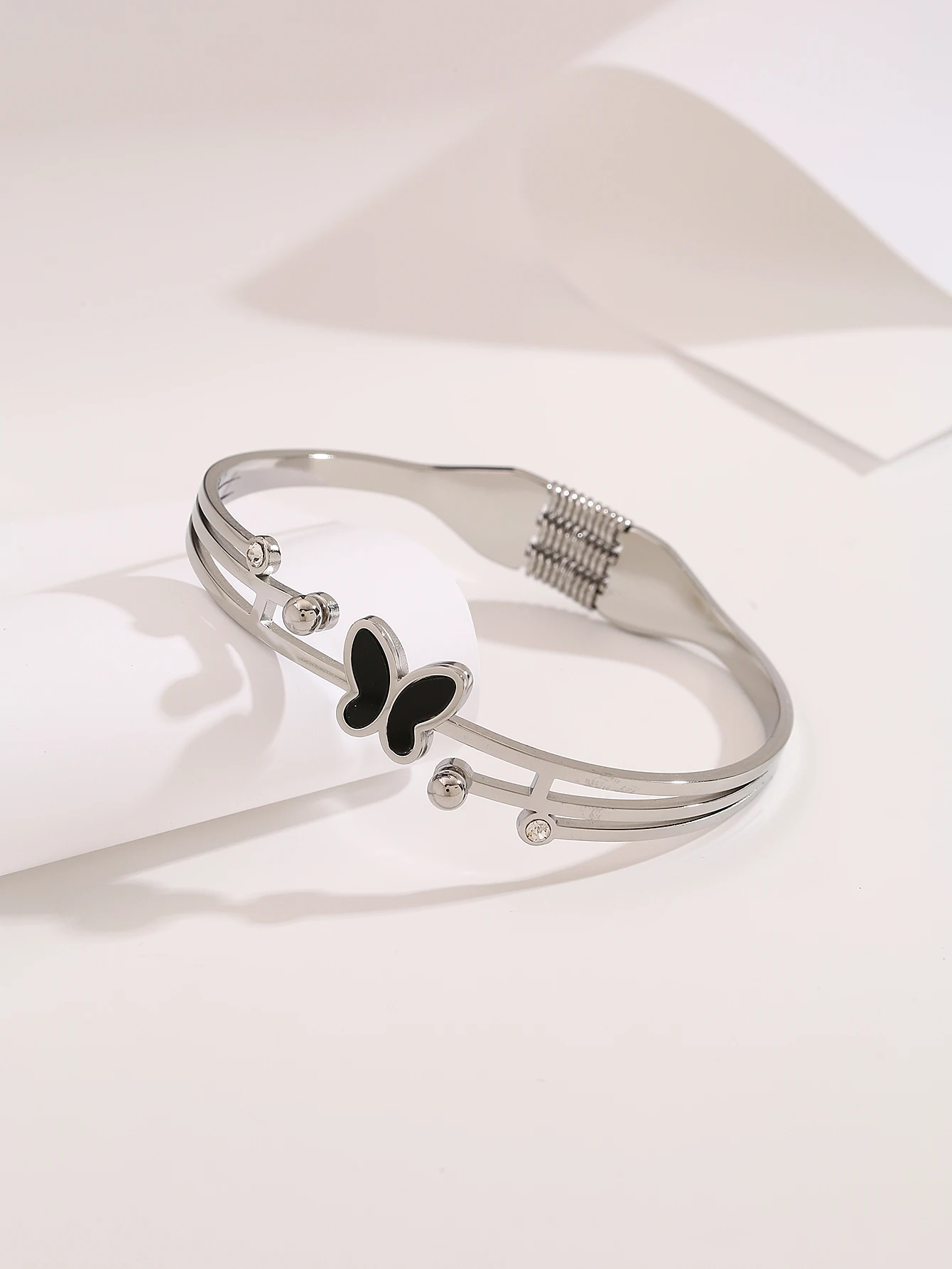 2024 New Design Gold Plated Stainless Steel Butterfly Bangle Fashion Jewelry Bracelet for Women