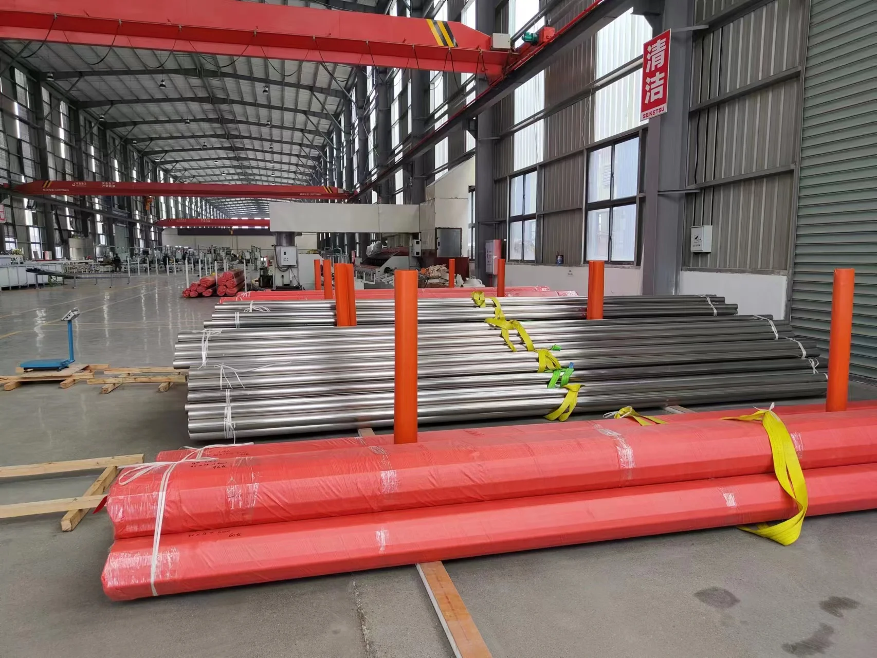 Wholesale Seamless Diameter 65mm 70mm 75mm 100mm Super Duplex Stainless Steel  Pipe