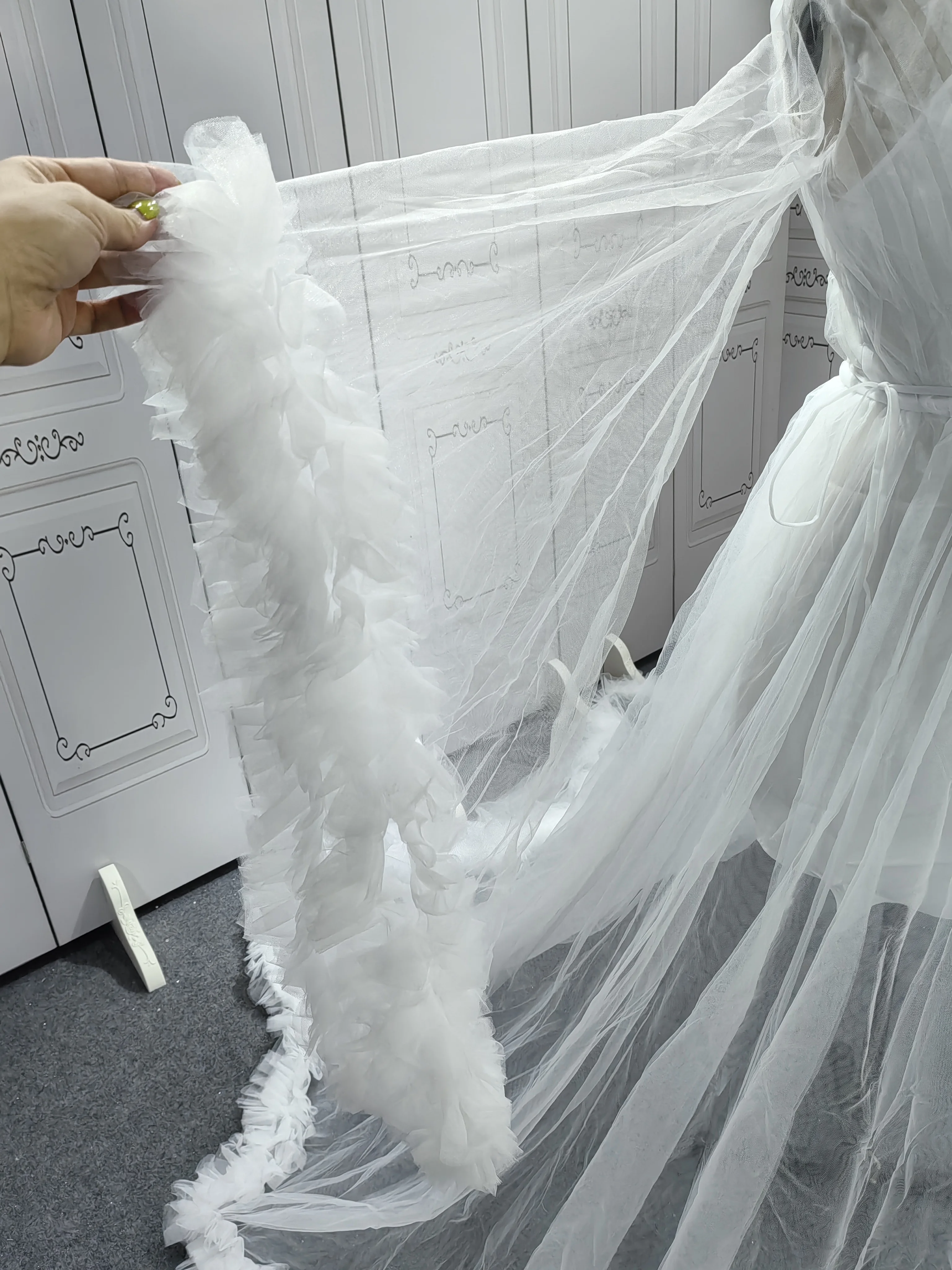 Tulle Nightgown Robe Fluffy Latest Long Luxury Mesh Sexy Ruffle Feather White Fancy Wedding Robes For Bridal