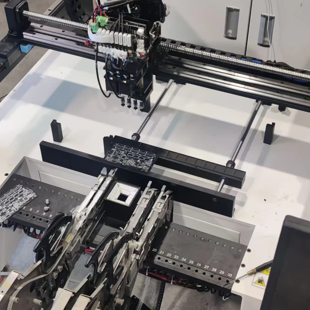 LED light assembly line 4 SMT desktop mounting machine GZ-G460Z PCB installation component equipment