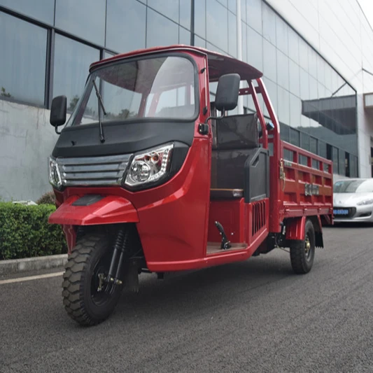 Trimoto 300CC semi cabina de 3 ruedas triciclos motocicletas for sale at Peru