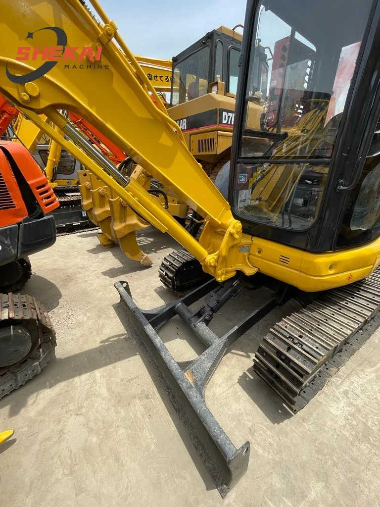 Used miniature excavators old Komatsu PC30MR second-hand compact 3-ton excavator