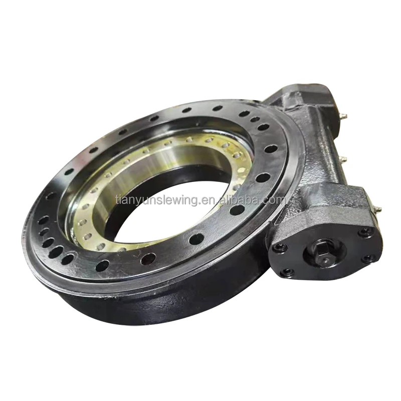 Поворотный подшипник с приводом для экскаватора