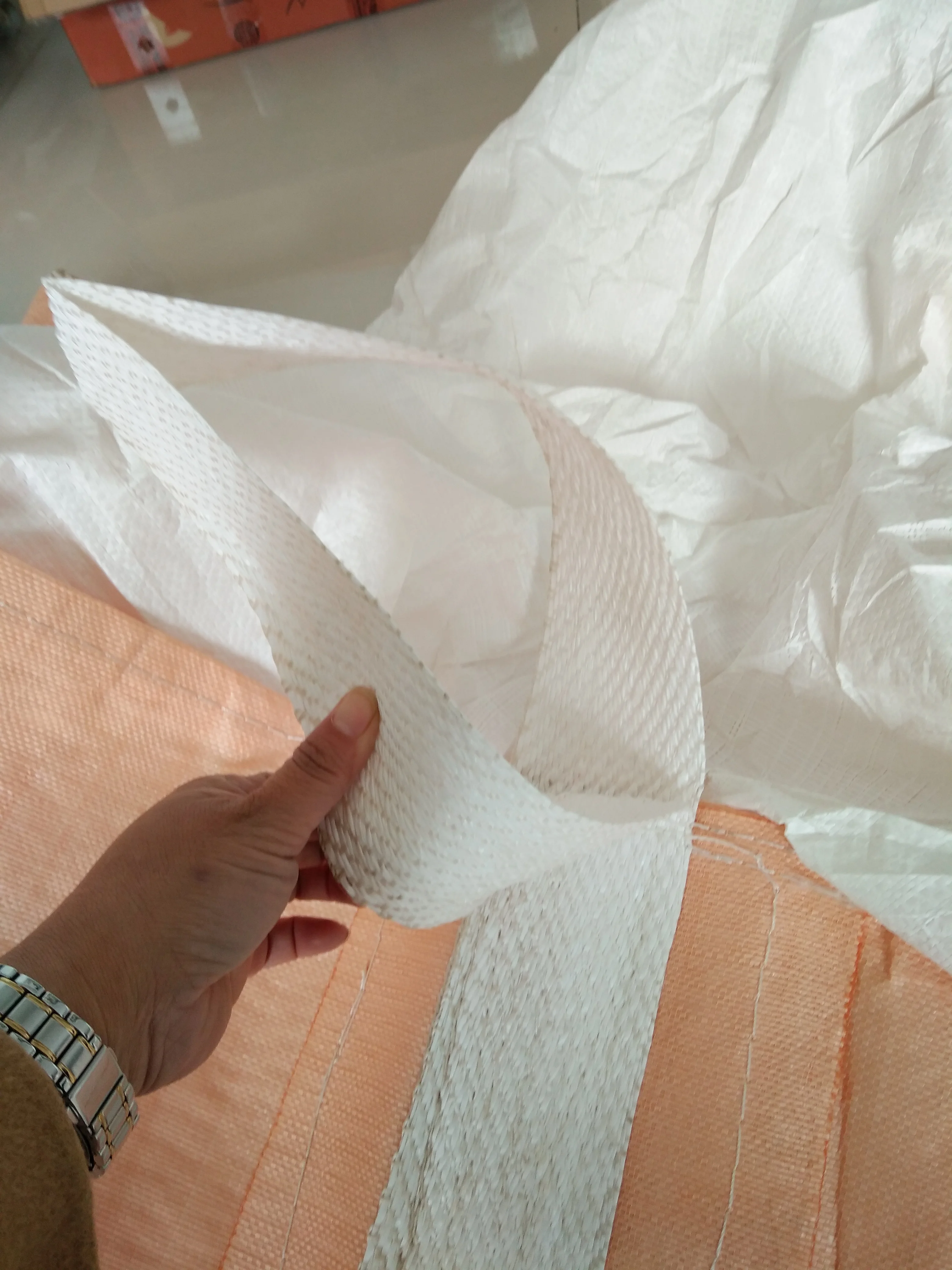 south Africa  ORE bag Hot Sale Factory Making FIBC Big Bag Pp Woven Jumbo Bulk 1000 kg Top Skirt Cross Fabric discharged spout