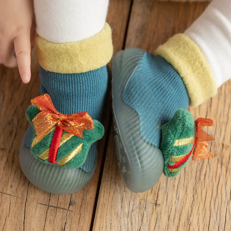 Ready To Ship Custom Snowman Baby Socks TPE Soles Non Slip Christmas Children Candy Designs Toddler Cute Socks Fitness Shoes