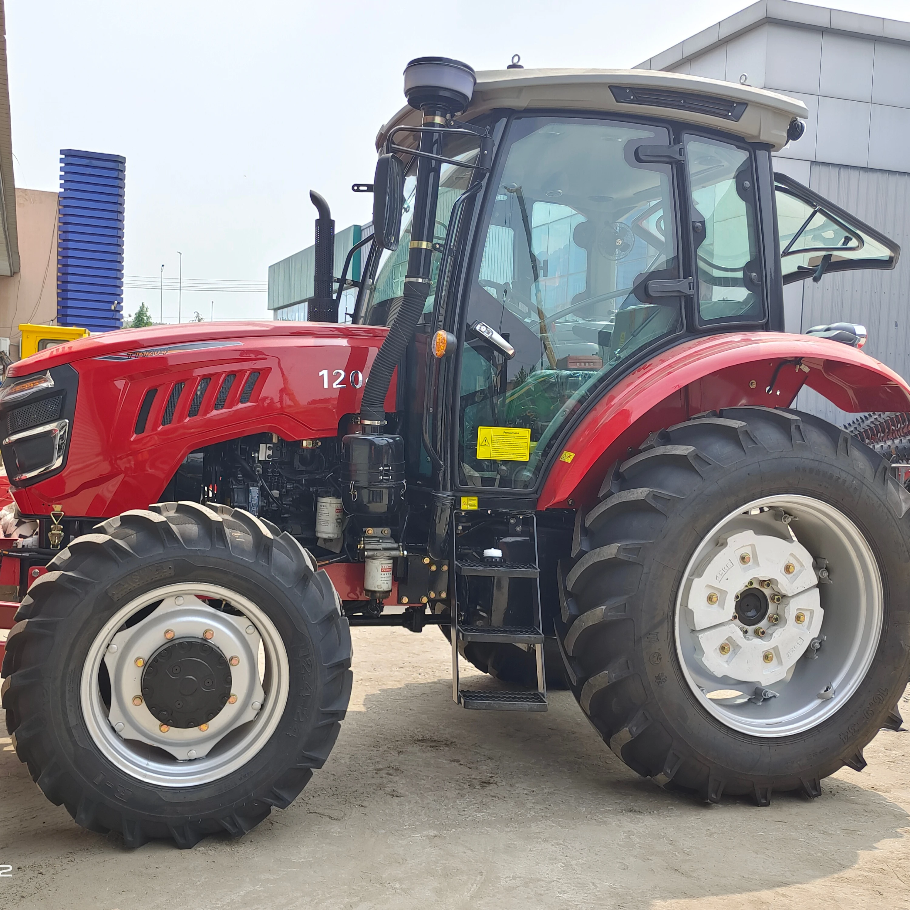 China hot selling farm big tractor 4wd 120hp Agriculture Equipment new farm tractor