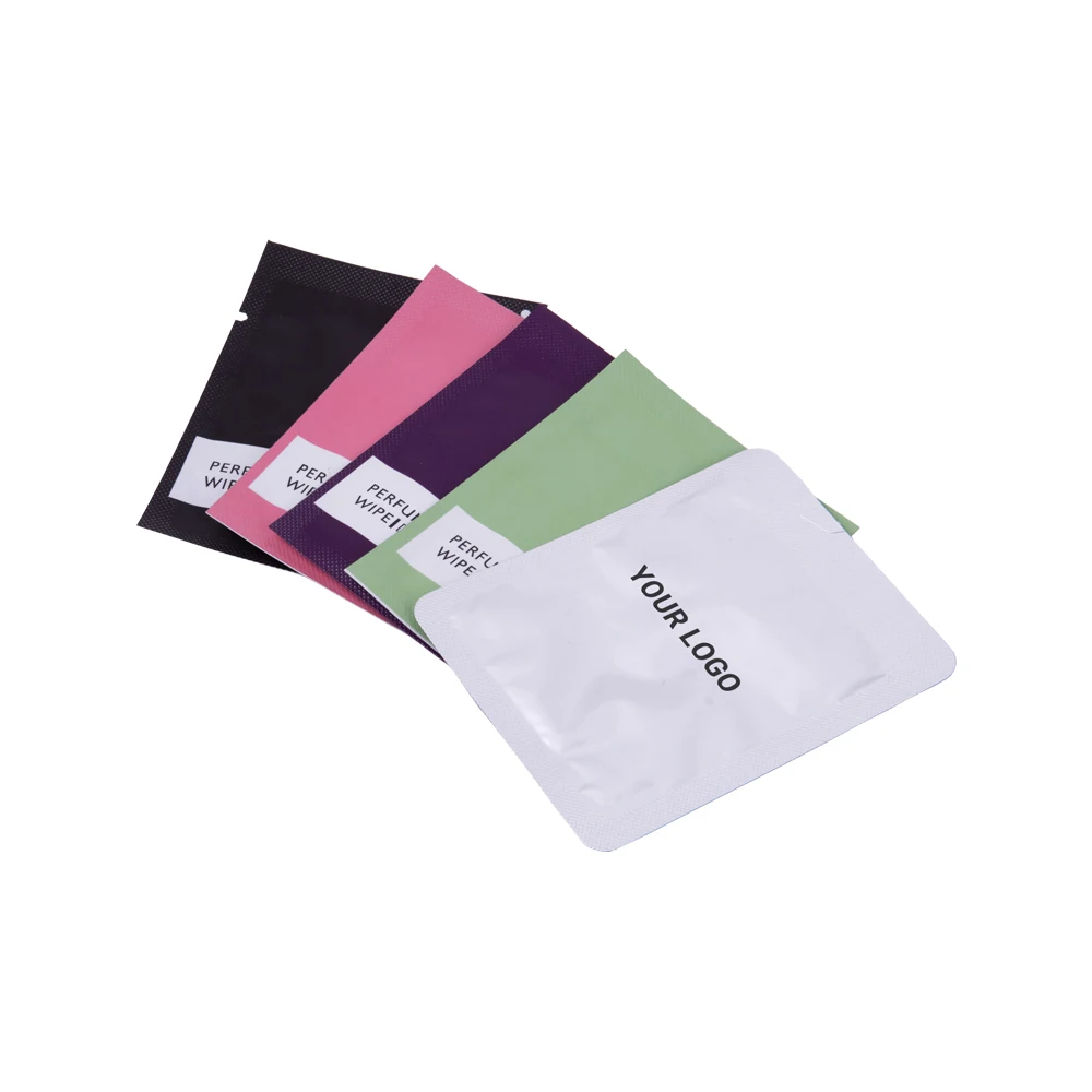 Outdoor Fresh Fragrance Wipes with Perfume Oil Eau de Parfum for Convenient Use