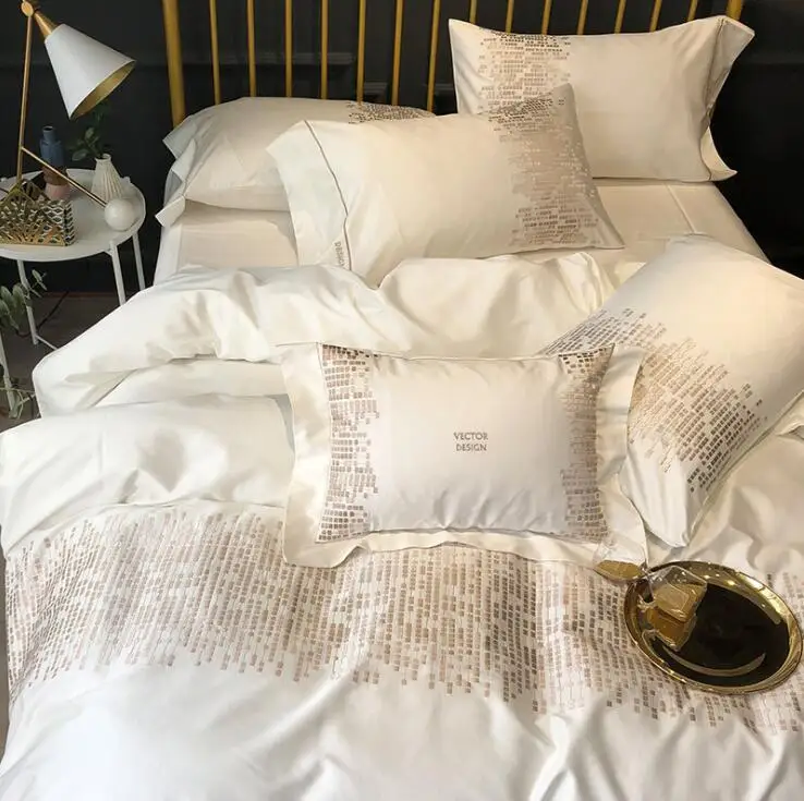 Luxury Pima Cotton 4 Piece Simple Embroidered Golden Color Duvet Cover Set Bed Sheet for Home Hotel