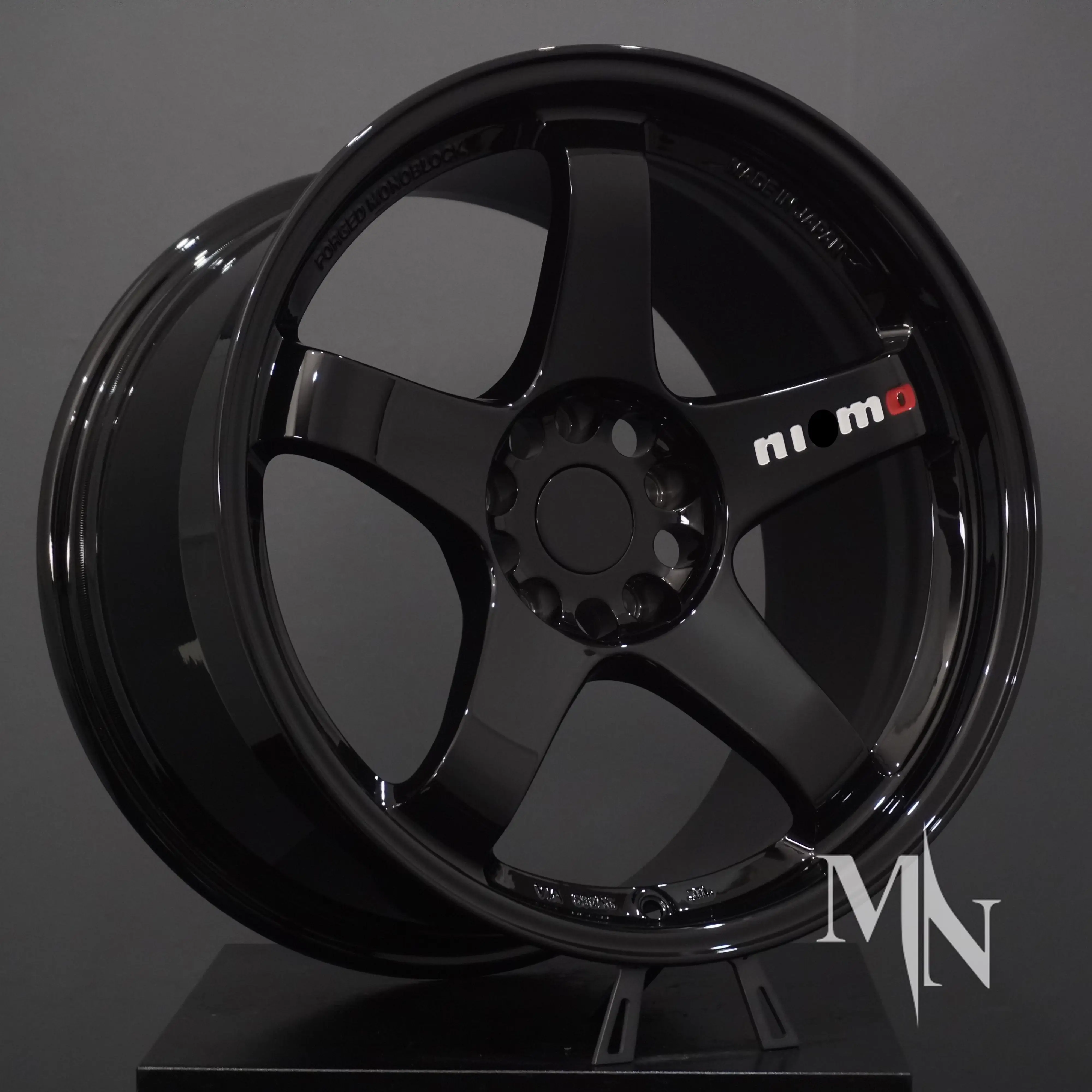 Изготовленные на заказ кованые колеса Nismo LMGT4 17x9 18x10 5 19x10 300ZX 350Z 370Z GT500 R32 GTR R34 черные для продажи Omori